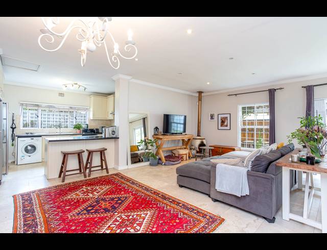 3 BEDROOM FREESTANDING RENTED IN RONDEBOSCH